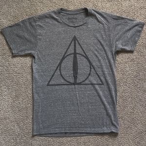 A grey Harry Potter top!